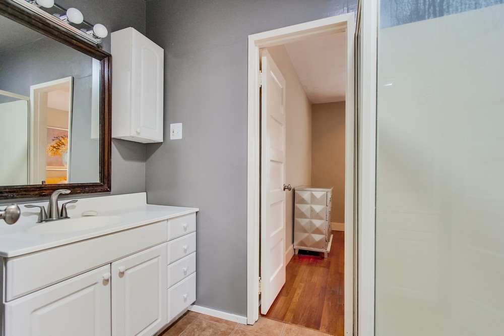 Virtual tour photo 14 of 30 for 3735 Alabama Street