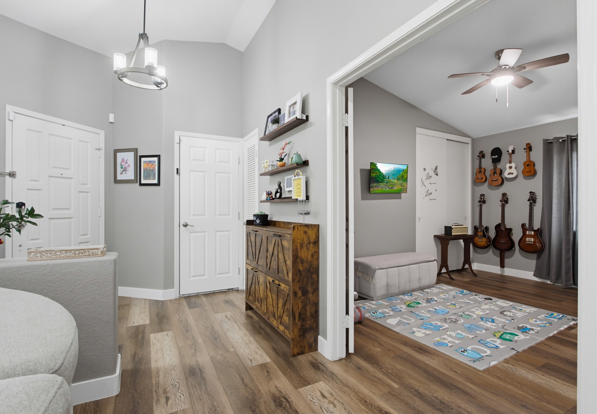 Virtual tour photo 26 of 55 for 3735 Via Del Rancho