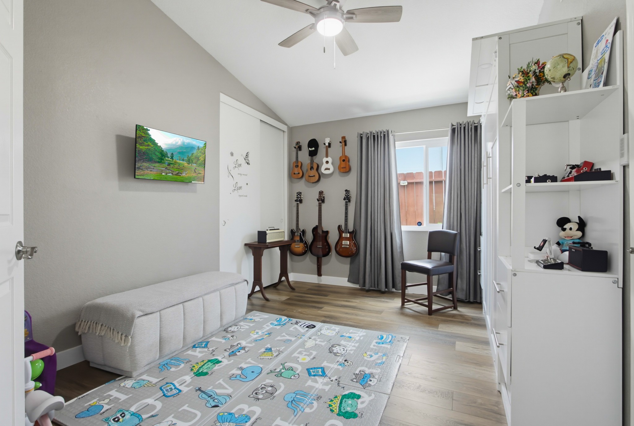 Virtual tour photo 27 of 55 for 3735 Via Del Rancho