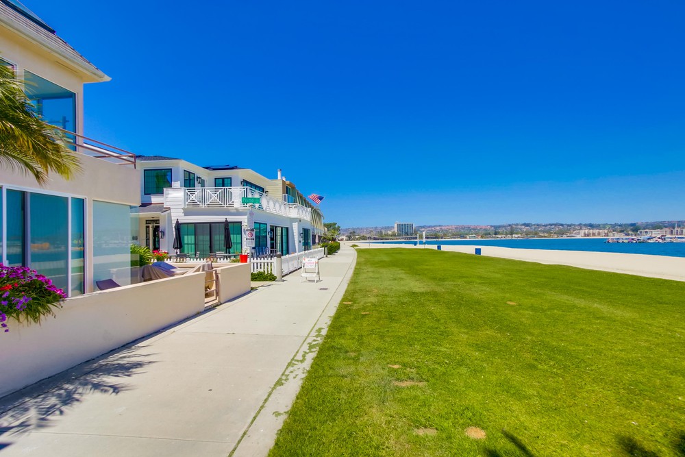 Virtual tour photo 4 of 32 for 3736 Bayside Walk