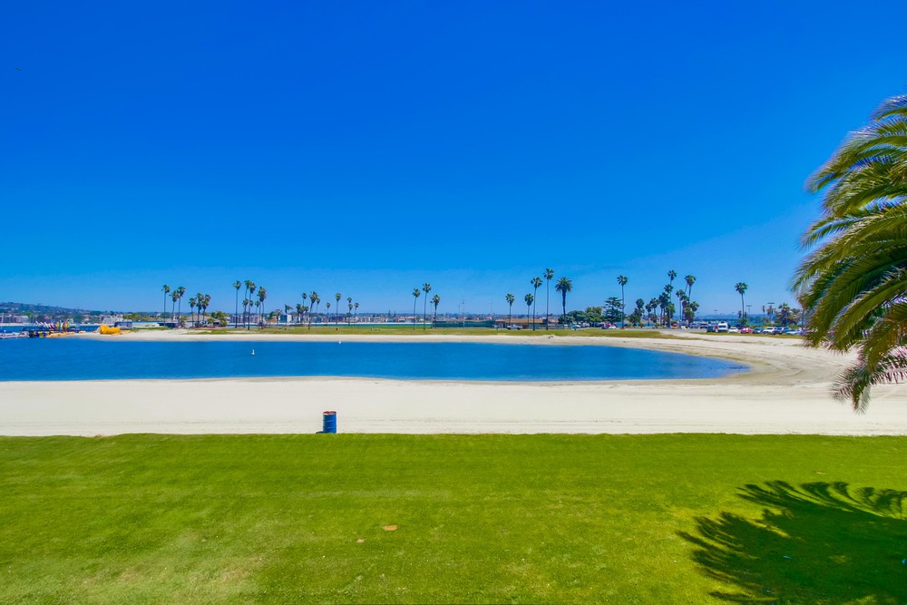Virtual tour photo 31 of 32 for 3736 Bayside Walk