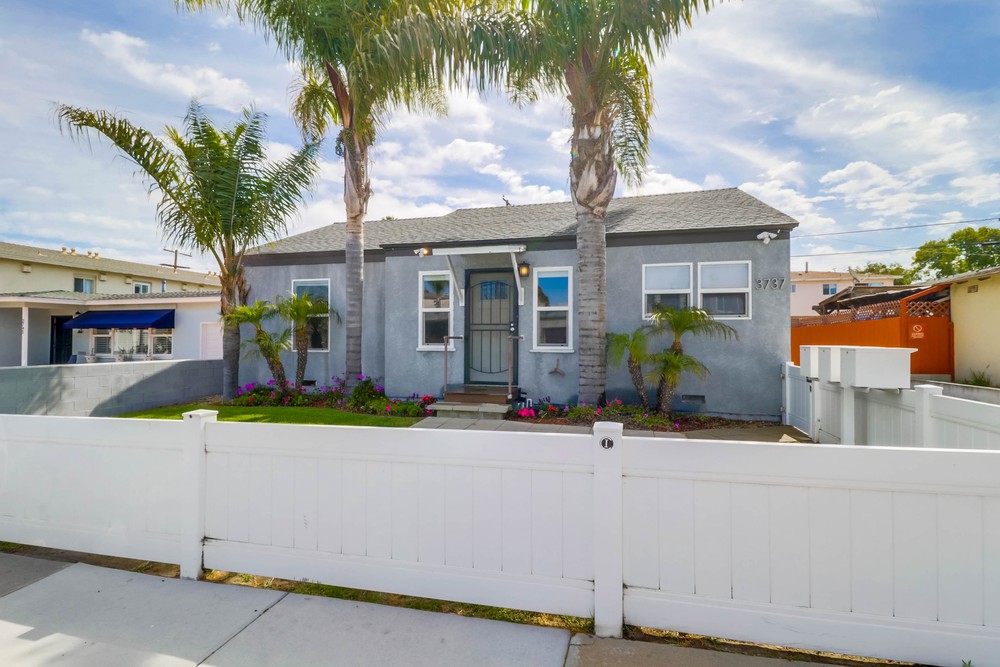 Virtual tour photo 1 of 43 for 3737 Ingraham St