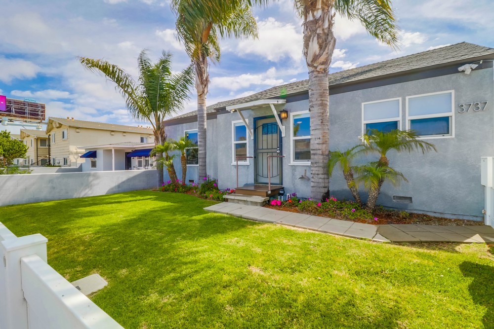 Virtual tour photo 5 of 43 for 3737 Ingraham St