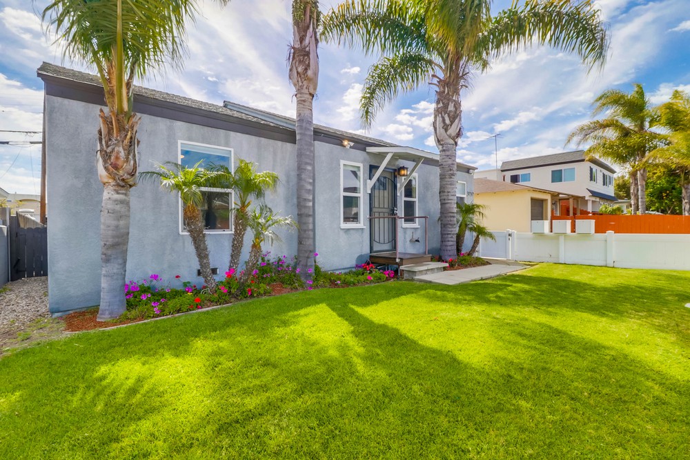 Virtual tour photo 8 of 43 for 3737 Ingraham St