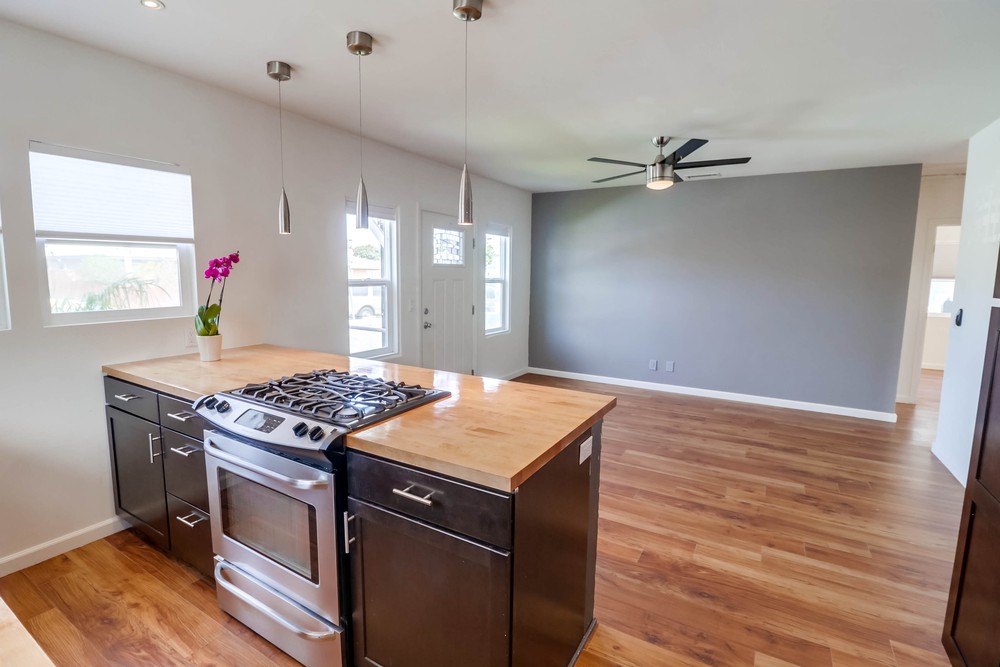 Virtual tour photo 23 of 43 for 3737 Ingraham St