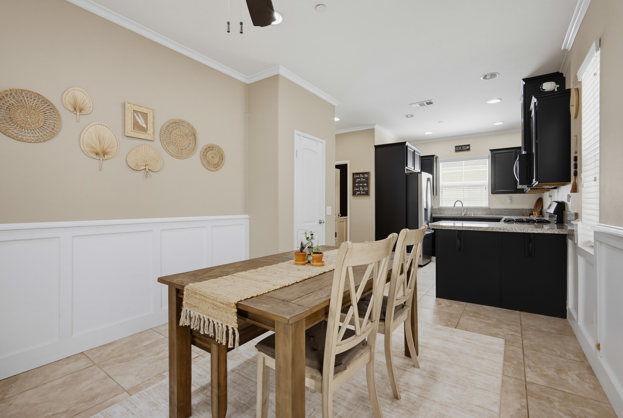 Virtual tour photo 12 of 64 for 37375 Paseo Tulipa