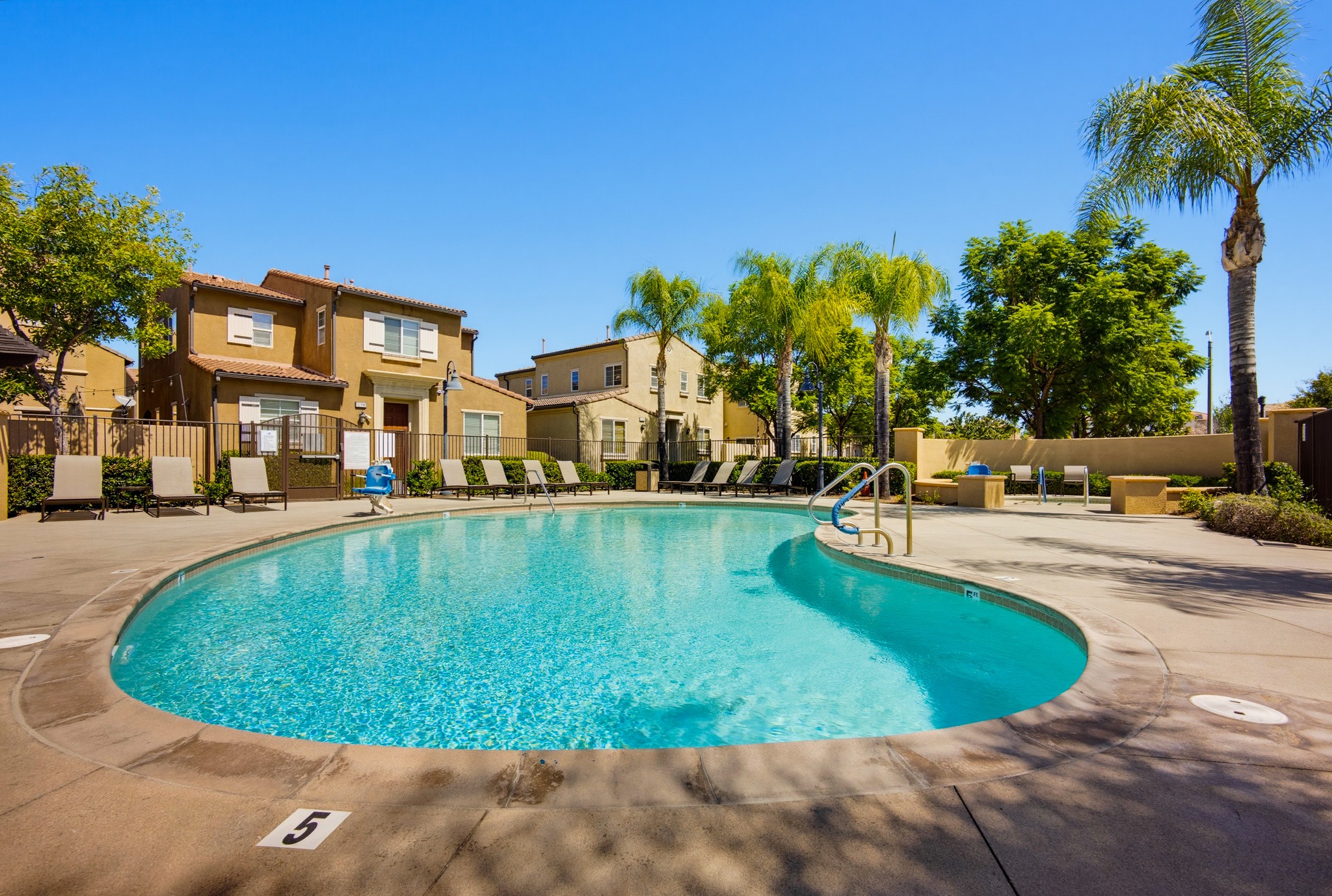 Virtual tour photo 47 of 64 for 37375 Paseo Tulipa
