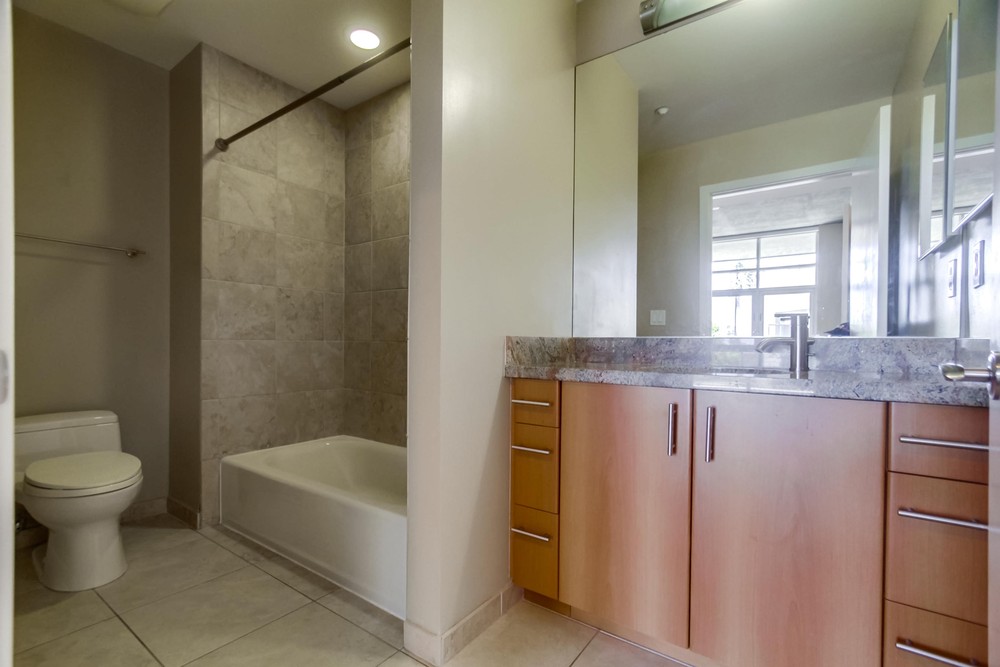 Virtual tour photo 31 of 53 for 3740 Park Blvd #219