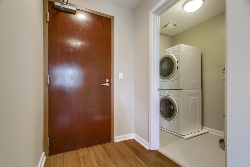 Virtual tour photo 39 of 53 for 3740 Park Blvd #219