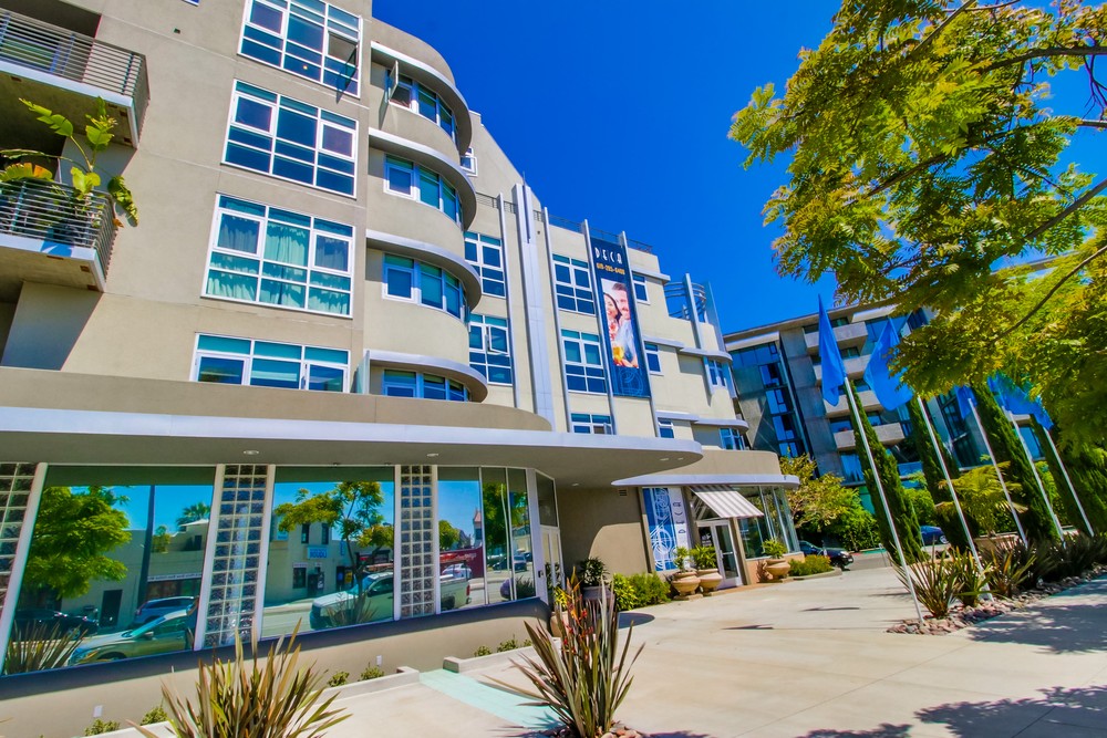 Virtual tour photo 5 of 43 for 3740 Park Blvd #309