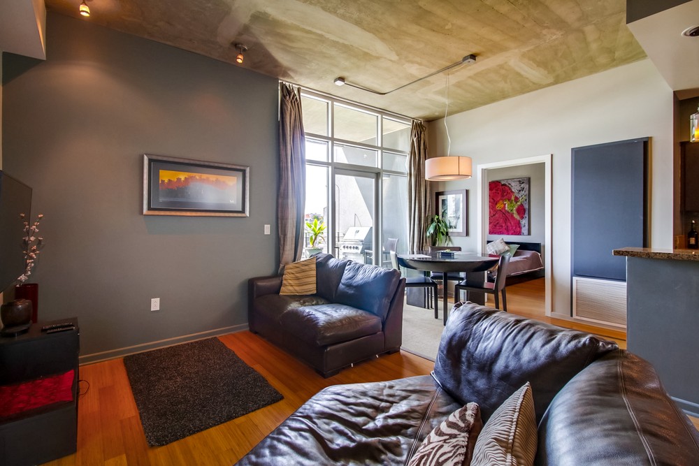 Virtual tour photo 11 of 43 for 3740 Park Blvd #309
