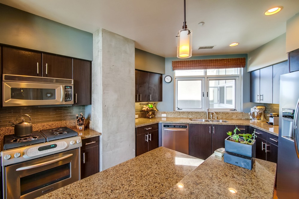 Virtual tour photo 14 of 43 for 3740 Park Blvd #309