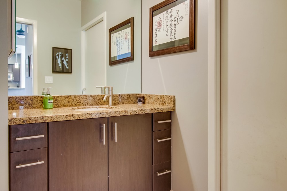 Virtual tour photo 17 of 43 for 3740 Park Blvd #309