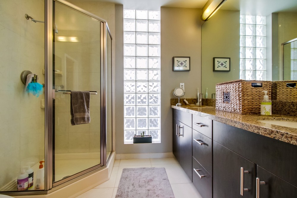Virtual tour photo 22 of 43 for 3740 Park Blvd #309