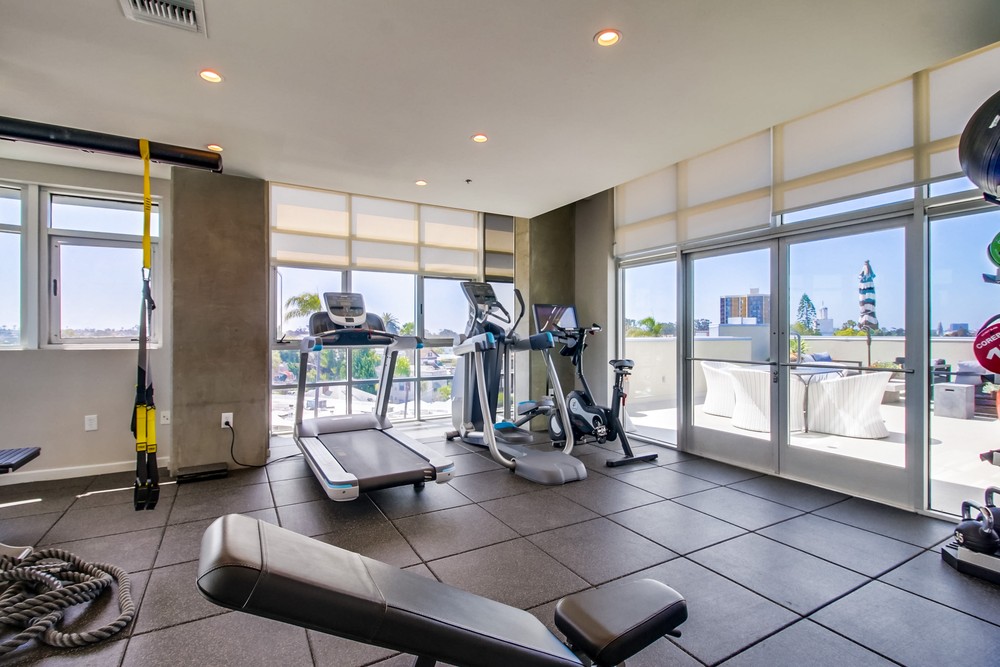 Virtual tour photo 31 of 43 for 3740 Park Blvd #309
