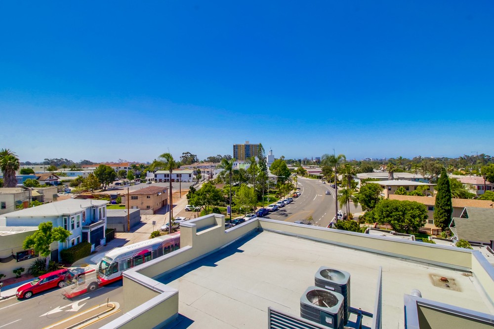 Virtual tour photo 38 of 43 for 3740 Park Blvd #309