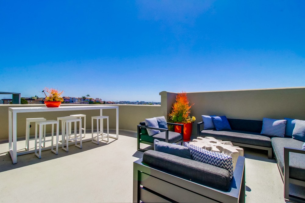 Virtual tour photo 42 of 43 for 3740 Park Blvd #309