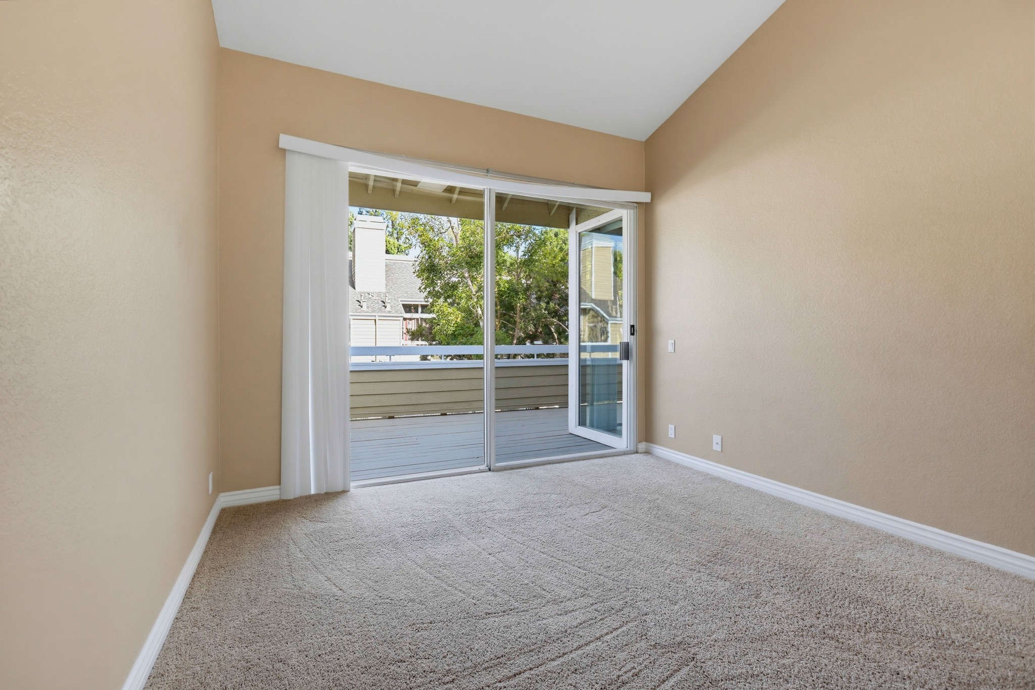 Virtual tour photo 35 of 68 for 3740 S Bear St #121