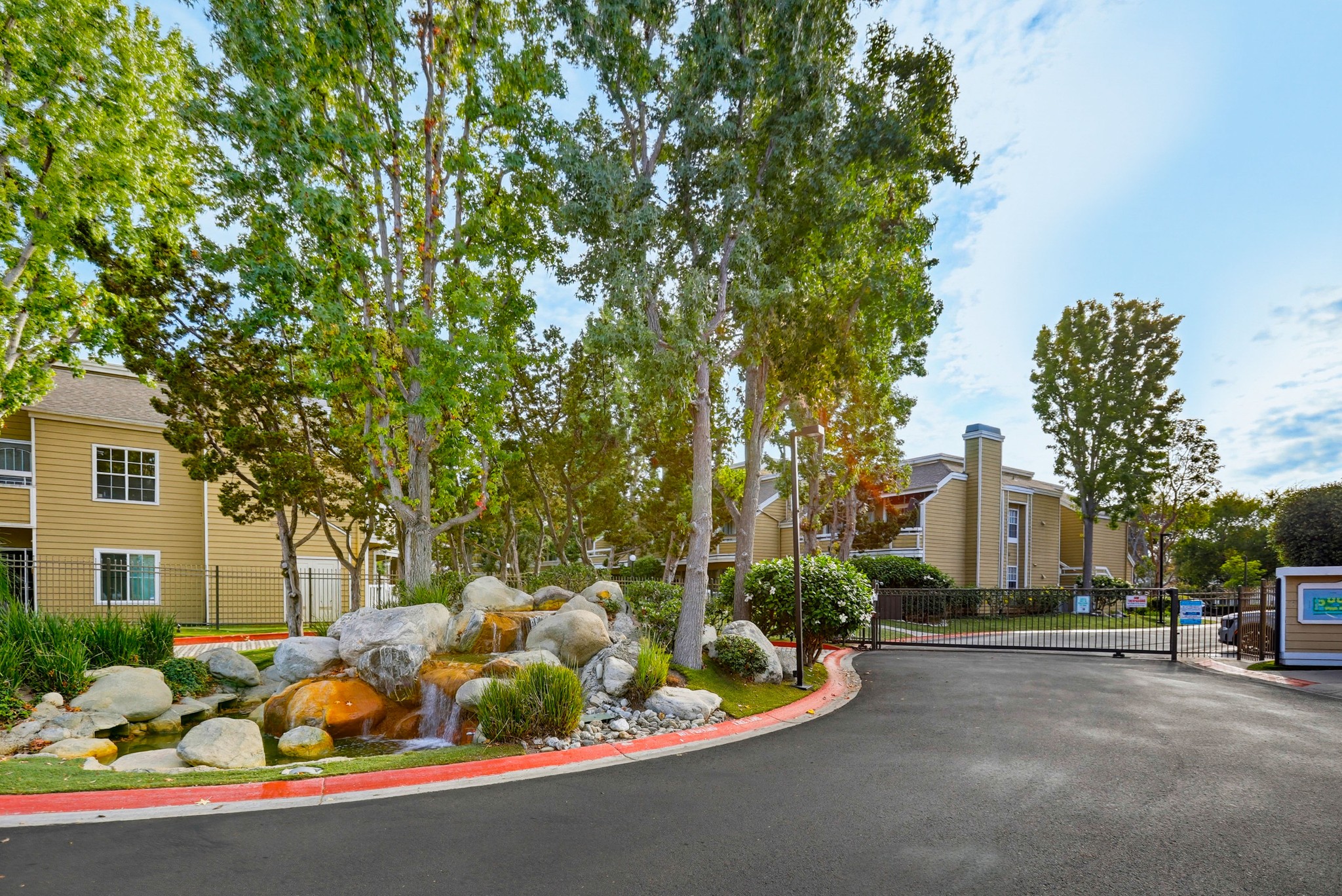 Virtual tour photo 69 of 68 for 3740 S Bear St #121