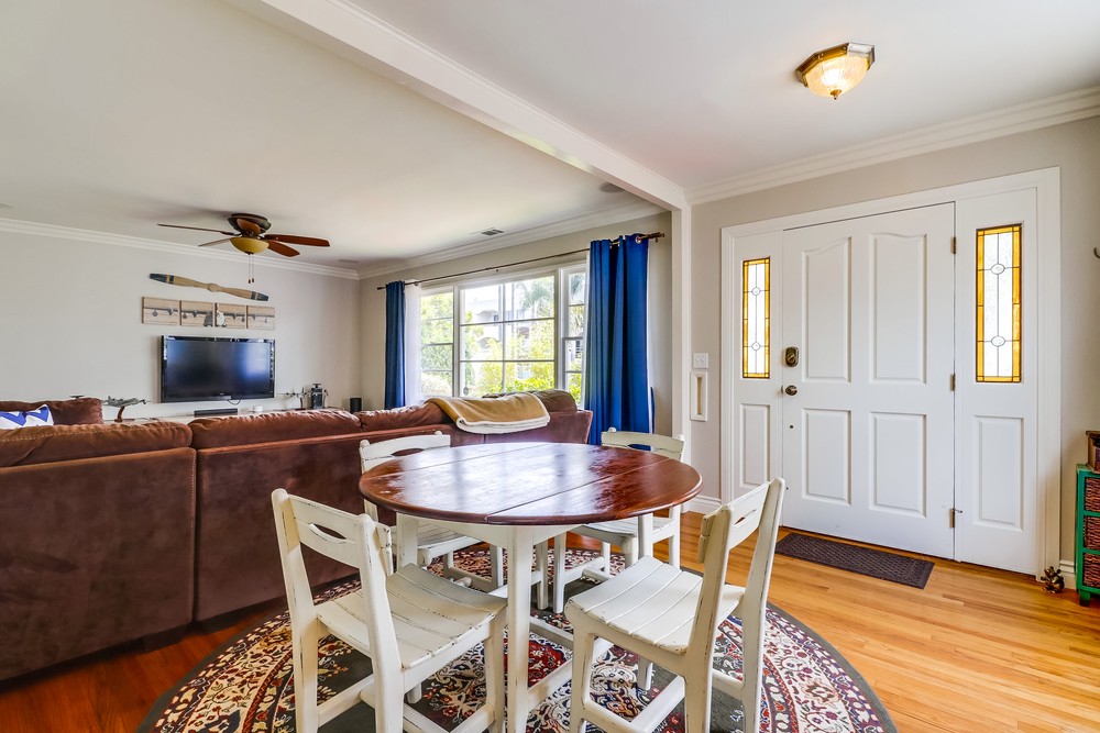 Virtual tour photo 8 of 44 for 3740 Yosemite St