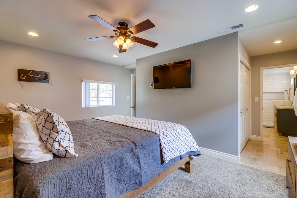 Virtual tour photo 29 of 44 for 3740 Yosemite St