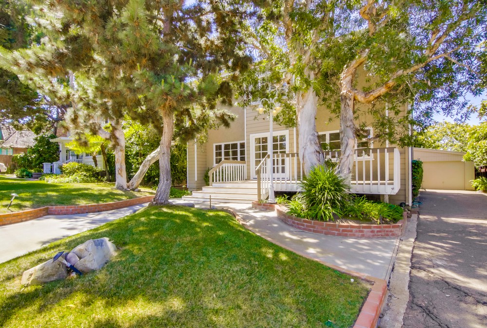 Virtual tour photo 4 of 44 for 3741 Pio Pico St