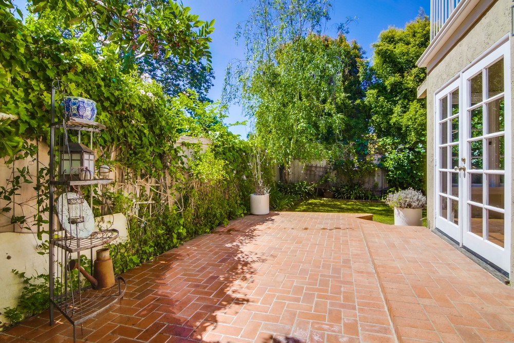 Virtual tour photo 40 of 44 for 3741 Pio Pico St