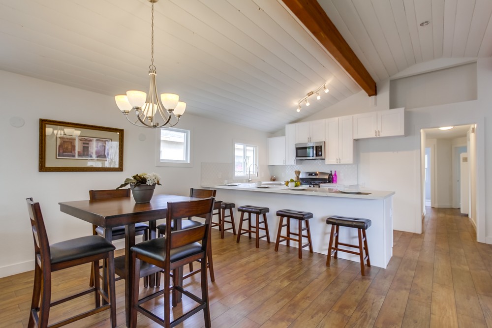 Virtual tour photo 13 of 37 for 3743 46th St