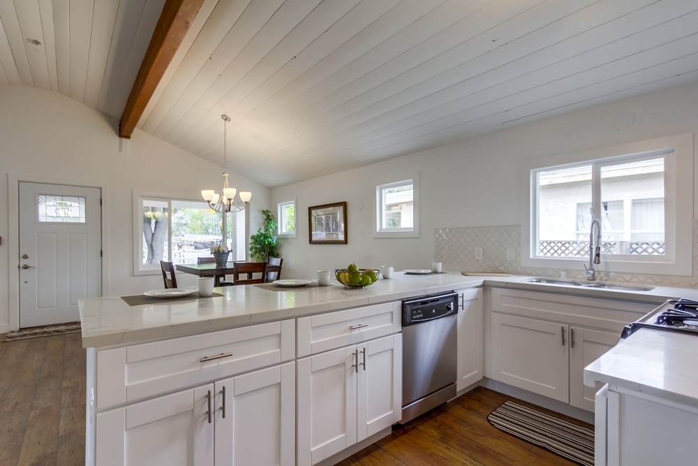 Virtual tour photo 20 of 37 for 3743 46th St