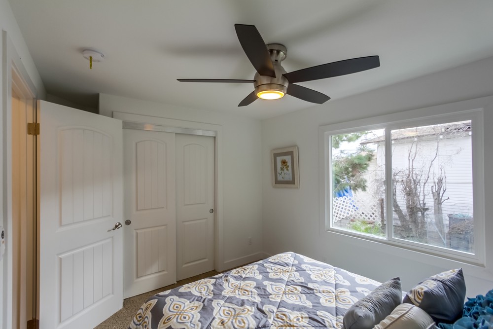 Virtual tour photo 22 of 37 for 3743 46th St