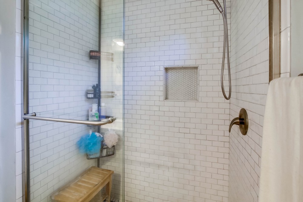 Virtual tour photo 28 of 30 for 3744 29th St