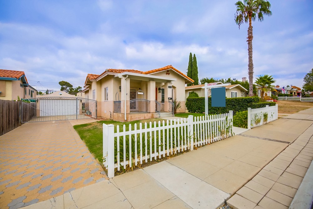 Virtual tour photo 3 of 49 for 3744 Mississippi St