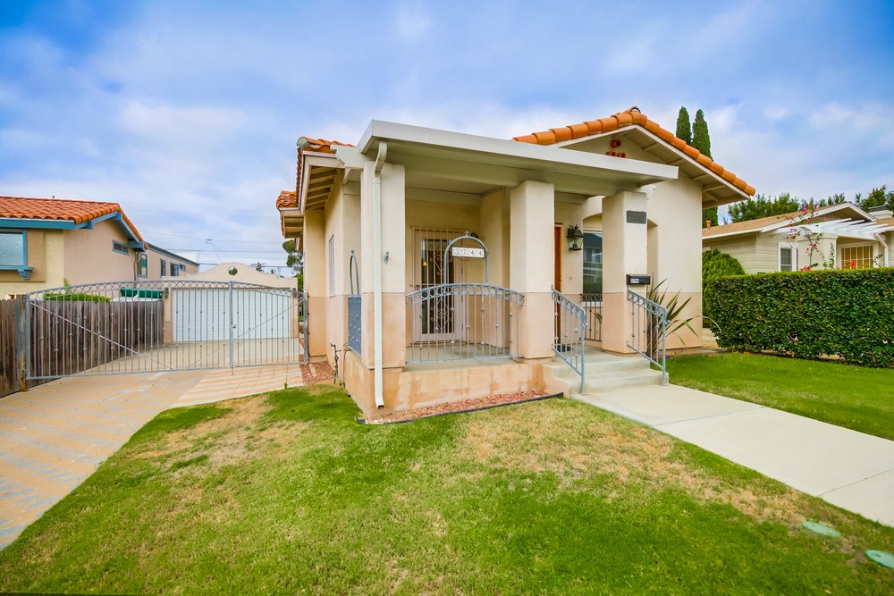 Virtual tour photo 7 of 49 for 3744 Mississippi St