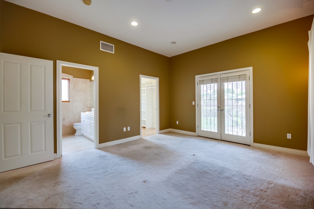 Virtual tour photo 21 of 49 for 3744 Mississippi St