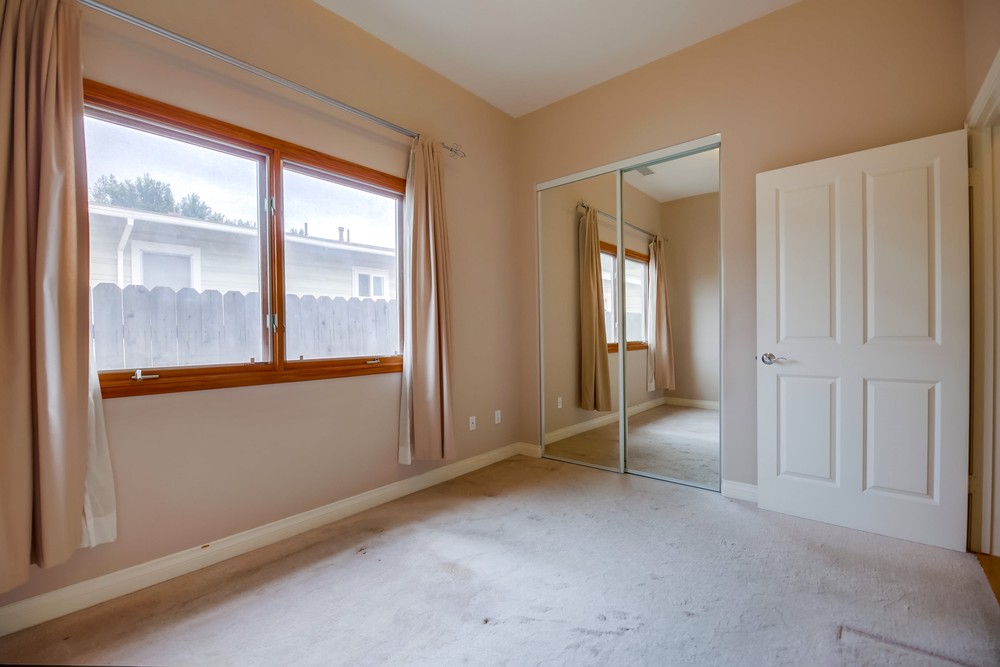 Virtual tour photo 29 of 49 for 3744 Mississippi St