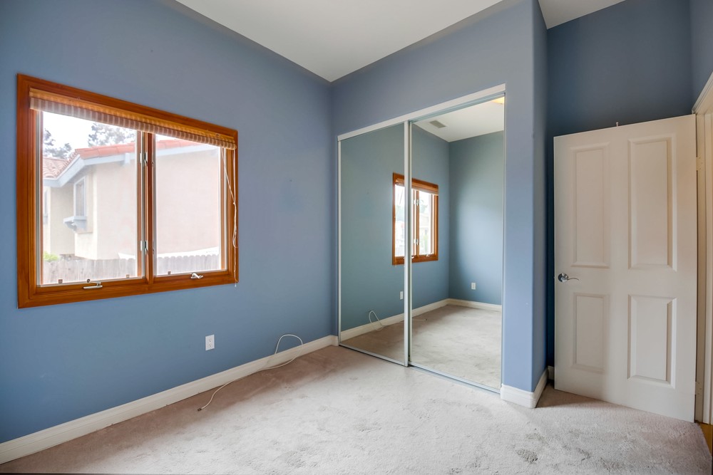 Virtual tour photo 33 of 49 for 3744 Mississippi St