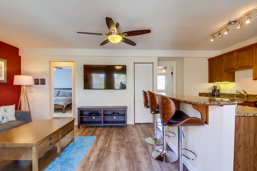 Virtual tour photo 10 of 38 for 3745 Mission Blvd
