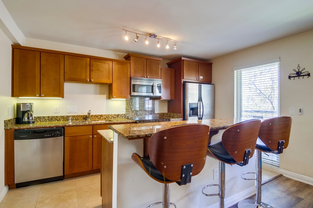 Virtual tour photo 13 of 38 for 3745 Mission Blvd
