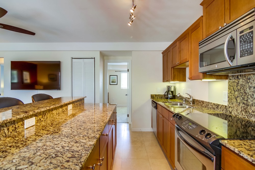Virtual tour photo 16 of 38 for 3745 Mission Blvd