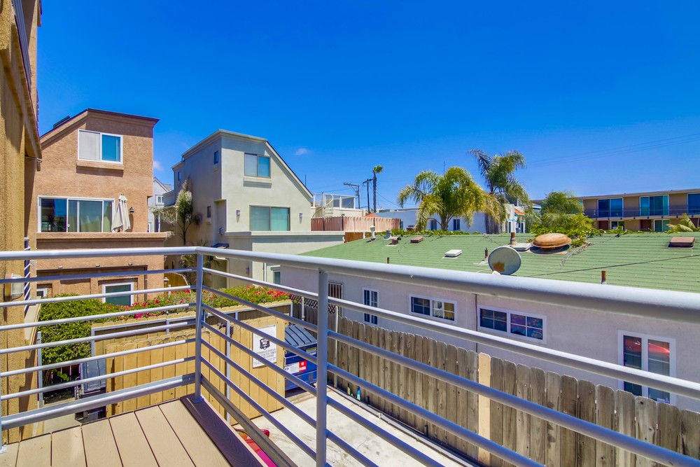 Virtual tour photo 22 of 38 for 3745 Mission Blvd
