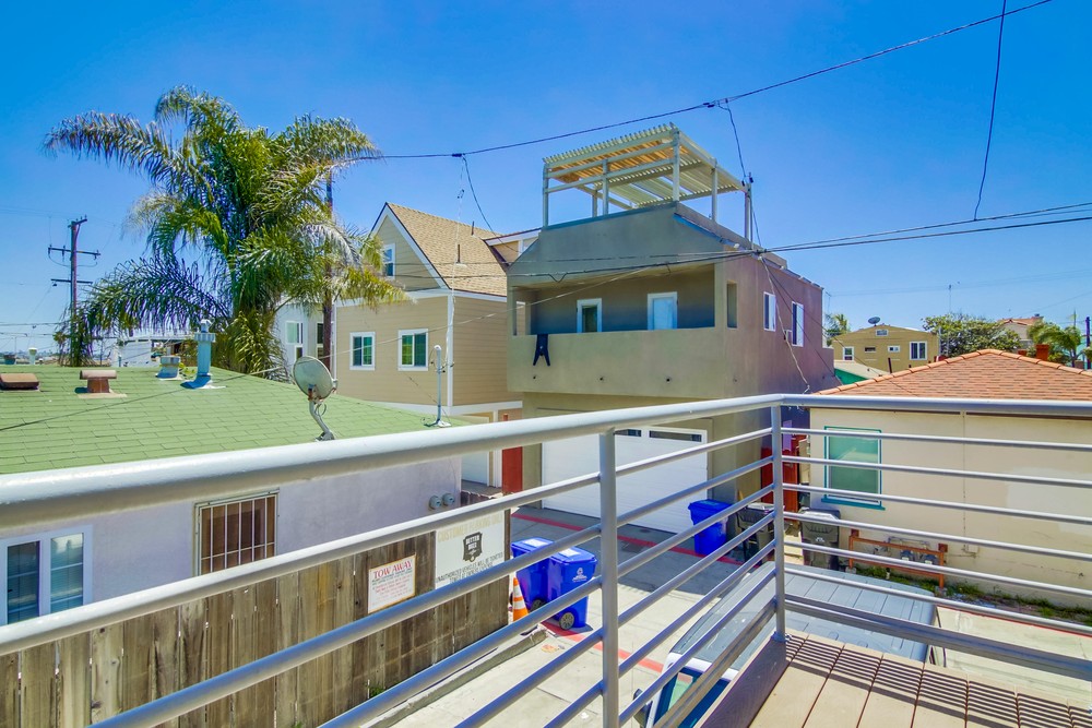 Virtual tour photo 23 of 38 for 3745 Mission Blvd