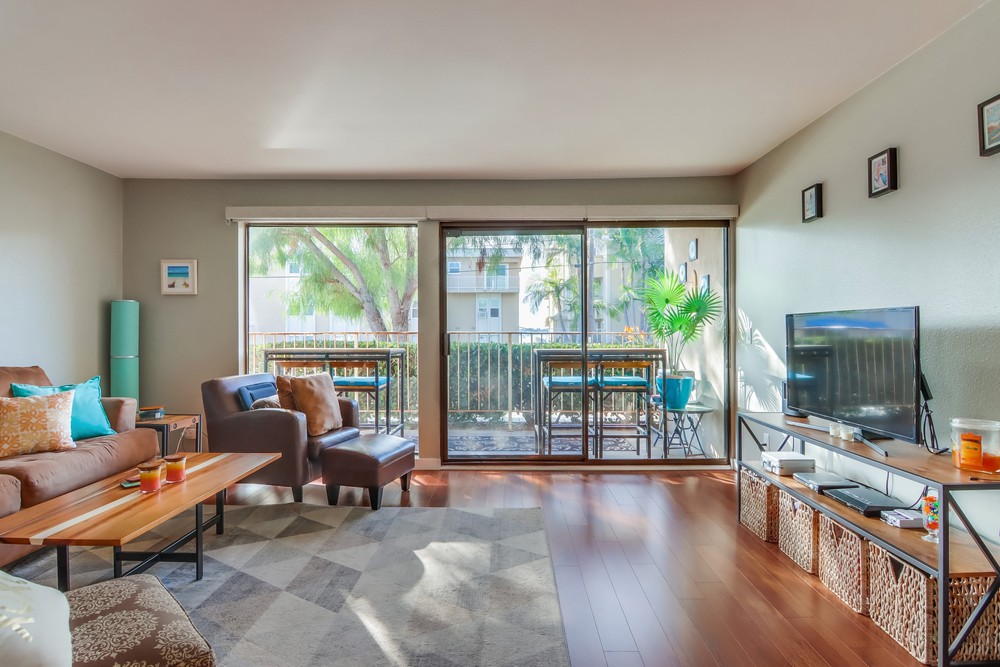 Virtual tour photo 6 of 41 for 3745 Riviera Dr APT 2