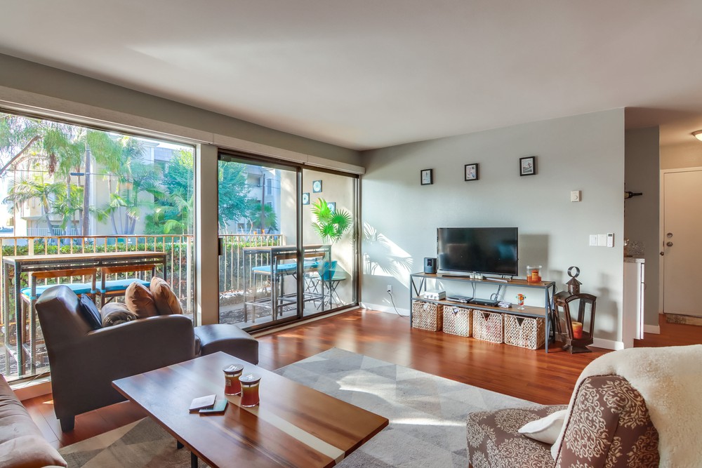 Virtual tour photo 7 of 41 for 3745 Riviera Dr APT 2