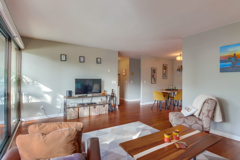 Virtual tour photo 9 of 41 for 3745 Riviera Dr APT 2