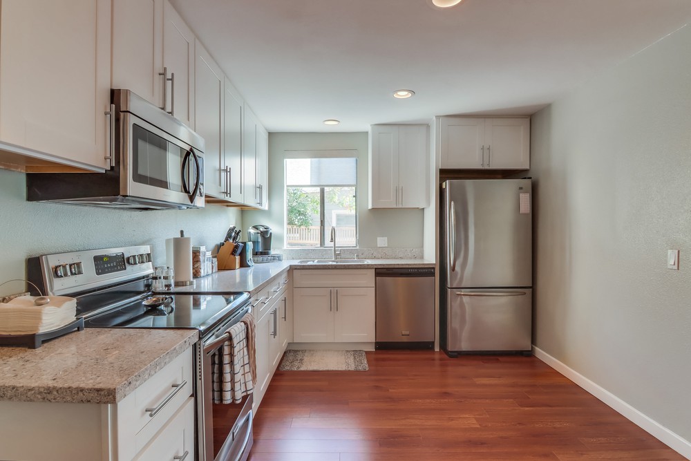 Virtual tour photo 16 of 41 for 3745 Riviera Dr APT 2