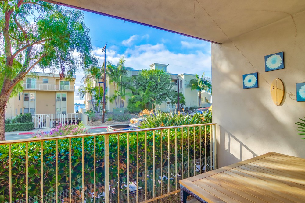 Virtual tour photo 24 of 41 for 3745 Riviera Dr APT 2