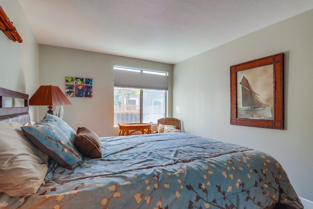 Virtual tour photo 29 of 41 for 3745 Riviera Dr APT 2