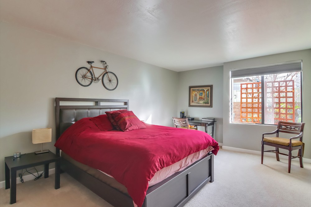 Virtual tour photo 34 of 41 for 3745 Riviera Dr APT 2