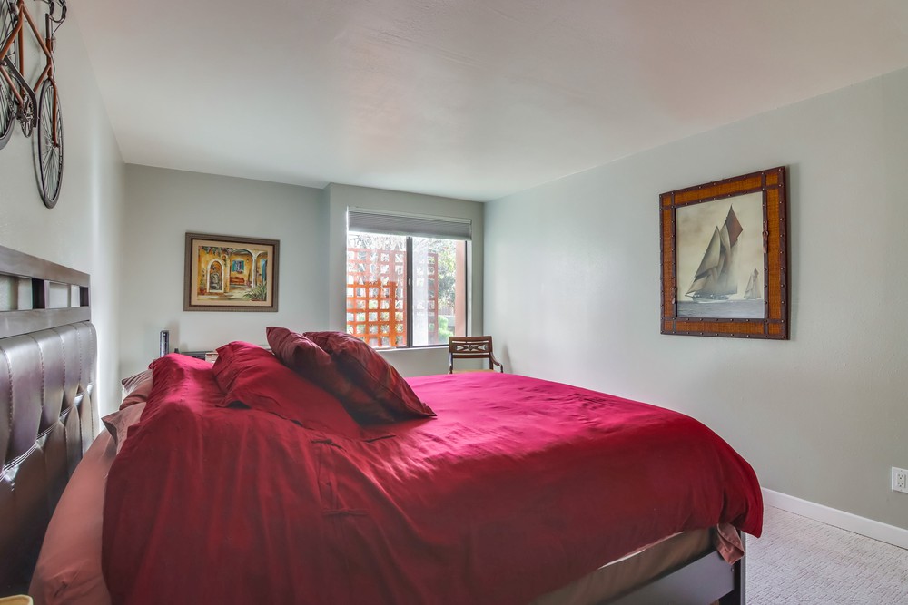 Virtual tour photo 35 of 41 for 3745 Riviera Dr APT 2