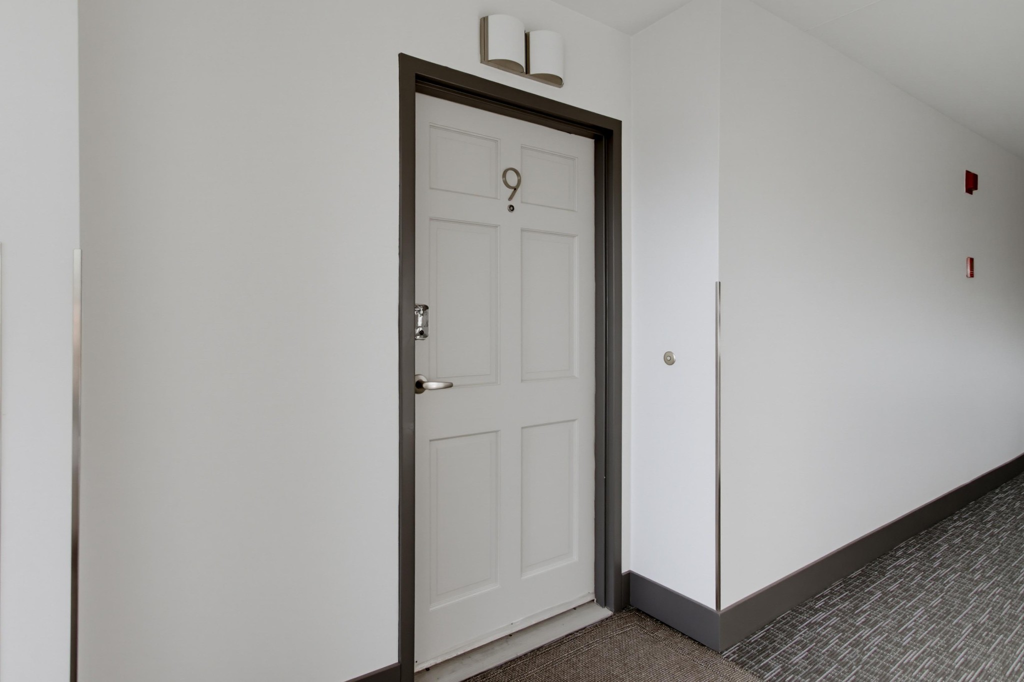 Virtual tour photo 6 of 85 for 3745 Riviera Dr Apt 9